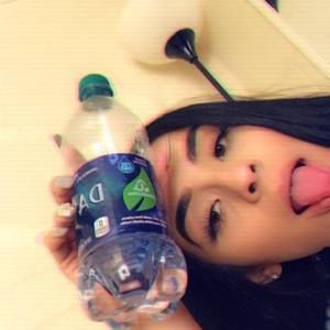 Meet your Posher, Edith